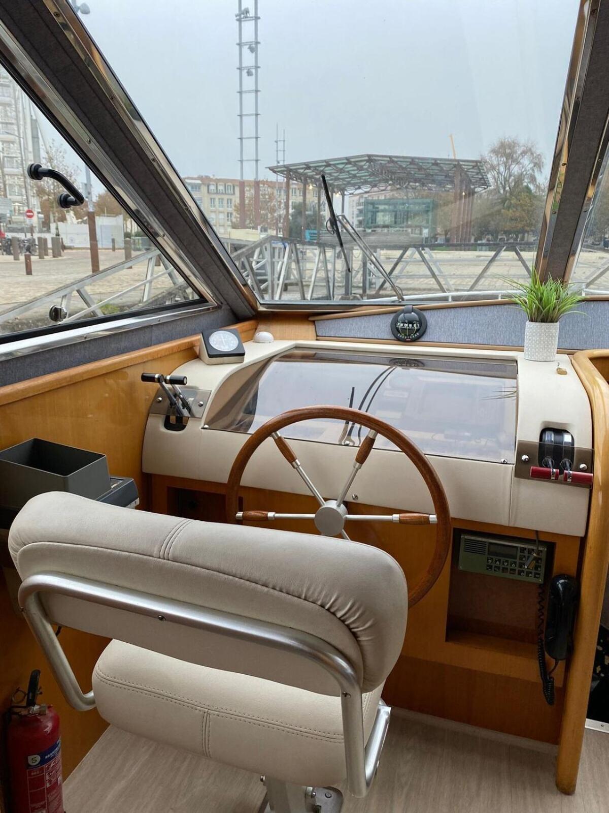 Готель Yacht Aquamarina Vieux Port La Rochelle Ла-Рошель Екстер'єр фото
