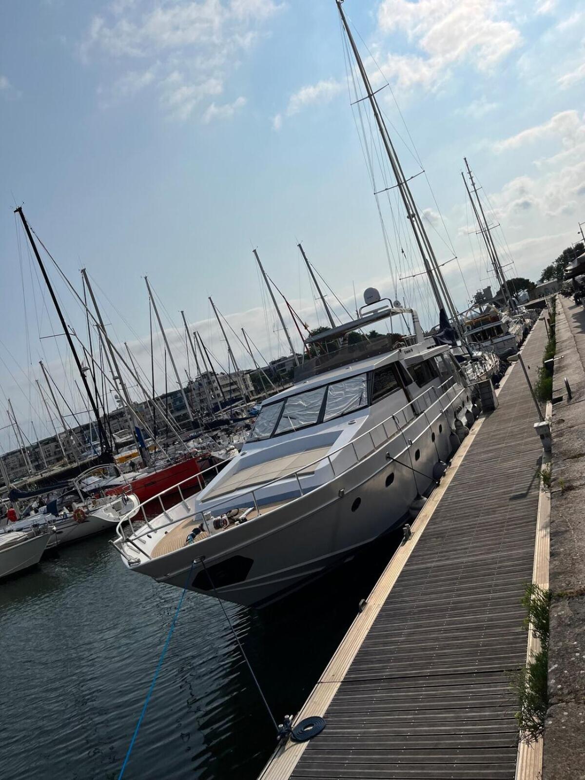 Готель Yacht Aquamarina Vieux Port La Rochelle Ла-Рошель Екстер'єр фото