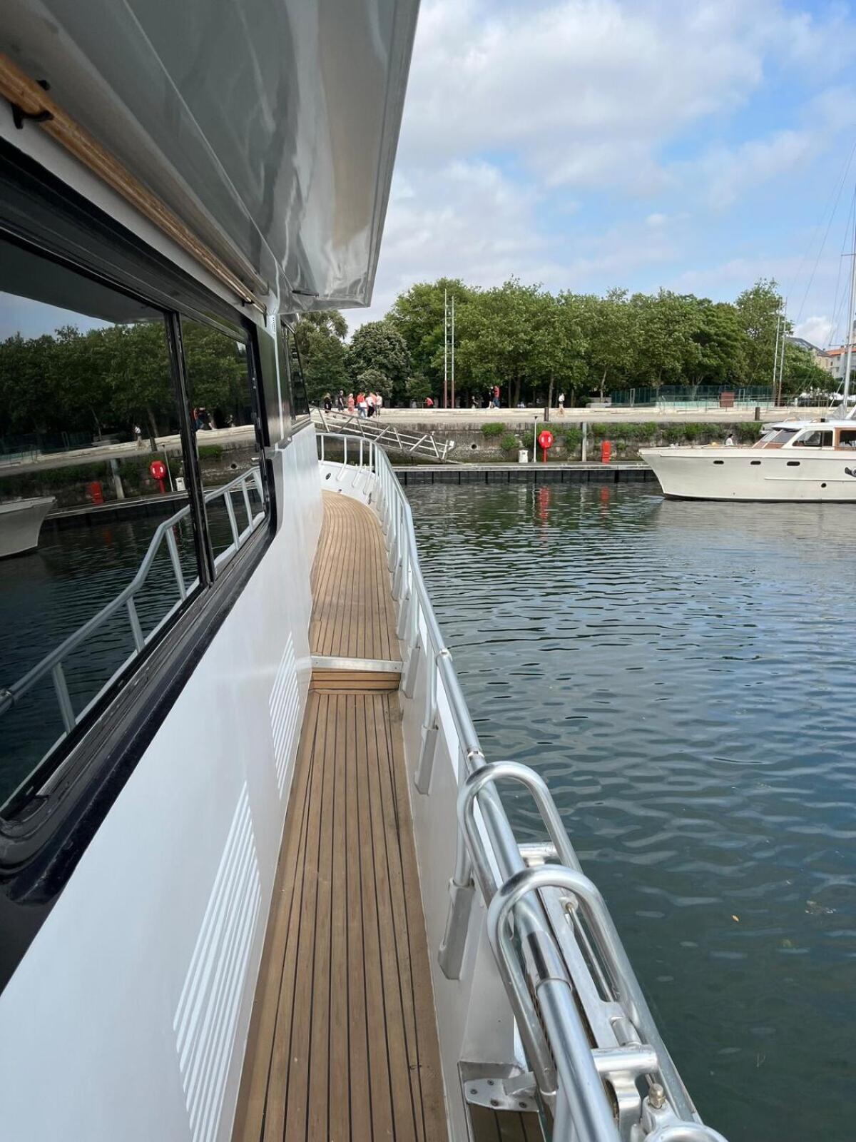 Готель Yacht Aquamarina Vieux Port La Rochelle Ла-Рошель Екстер'єр фото